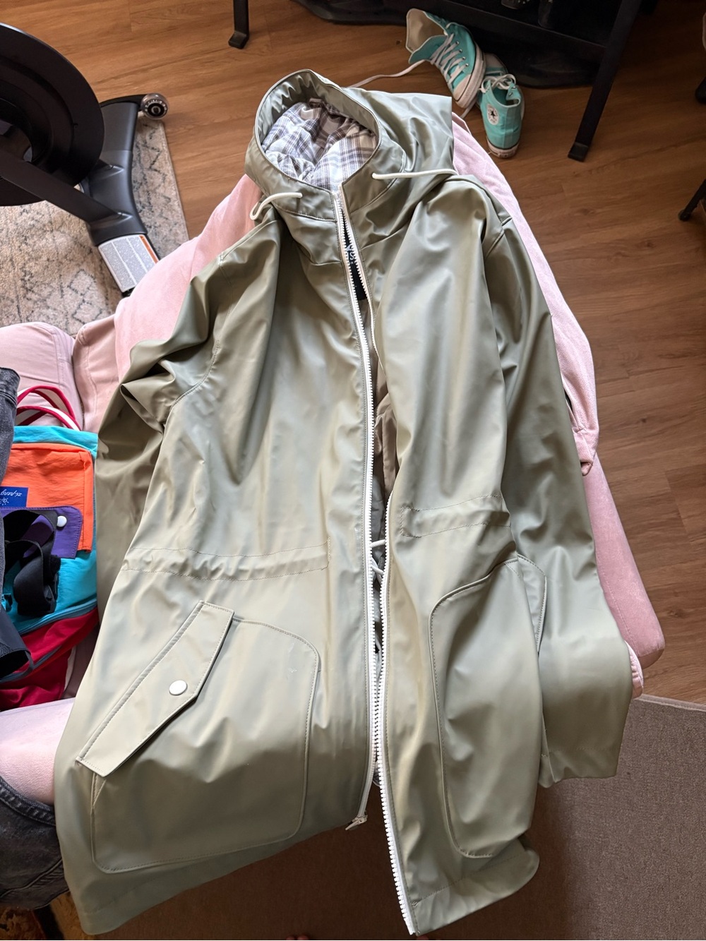 Hollister nylon rain jacket